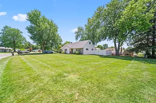 585 Edgewood Dr, Circleville, OH 43113 - Photo 54