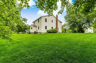 11071 Ravenwood Ct NW, Pickerington, OH 43147 - Photo 2