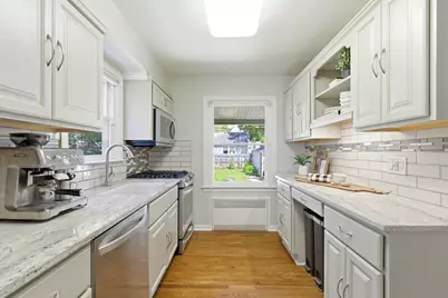 60 N Cassady Avenue, Columbus, OH 43209 - Photo 16