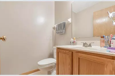 3150 Berkley Pointe Drive, Columbus, OH 43230 - Photo 12