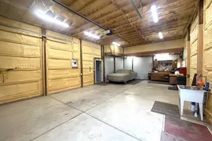 3870 Vanwinkle Rd, Frazeysburg, OH 43822 - Photo 42