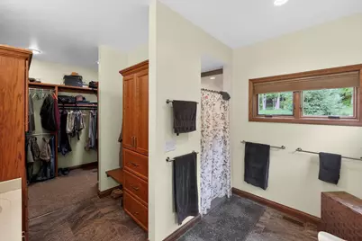 660 King Beach Drive, Howard, OH 43028 - Photo 24