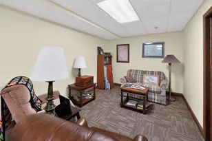 660 King Beach Dr, Howard, OH 43028 - Photo 34