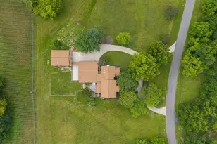 4528 Ravine Dr, Westerville, OH 43081 - Photo 2