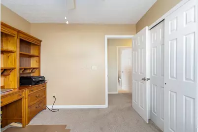 889 Lancia Lane, Galloway, OH 43119 - Photo 18