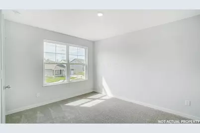 136 Brookside Drive, Jeffersonville, OH 43128 - Photo 22