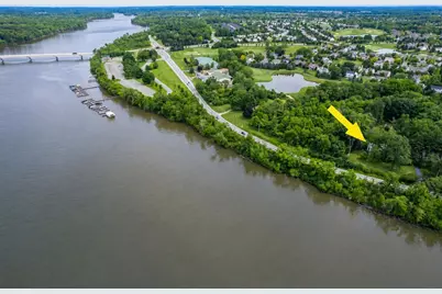 7945 Riverside Drive, Powell, OH 43065 - Photo 6
