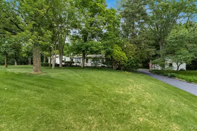 7945 Riverside Drive, Powell, OH 43065 - Photo 8