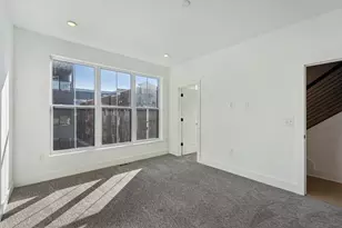 280 Dickenson St, Columbus, OH 43215 - Photo 30