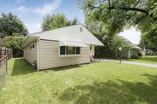 2376 Marcia Dr, Columbus, OH 43211 - Photo 6