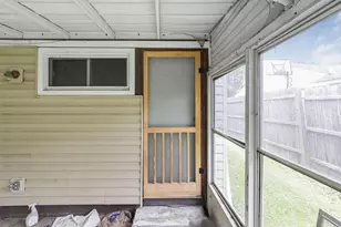 2376 Marcia Dr, Columbus, OH 43211 - Photo 34