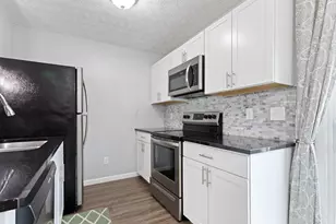 4837 Stoneybrook Blvd, Hilliard, OH 43026 - Photo 12
