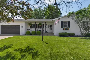 213 Emerald Ln, Washington Court House, OH 43160 - Photo 2
