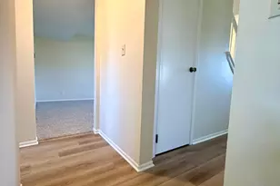 847 Kingland Dr, Columbus, OH 43207 - Photo 18
