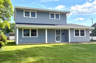 847 Kingland Dr, Columbus, OH 43207 - Photo 2