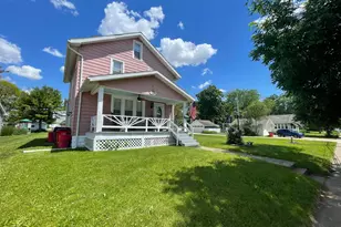 40 Walnut St, Ashville, OH 43103 - Photo 1
