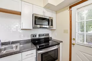 4829 McAllister Ave, Columbus, OH 43227 - Photo 10
