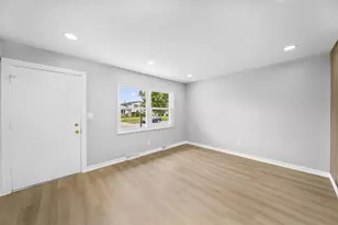 6365 Faircrest Rd, Columbus, OH 43229 - Photo 12