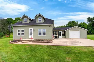 6718 Hitler Rd 2, Circleville, OH 43113 - Photo 1