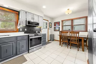 945 Eastmoor Blvd, Columbus, OH 43209 - Photo 6