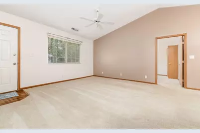 4088 Castel Drive, Groveport, OH 43125 - Photo 12
