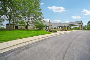 5751 Medallion Dr E, Westerville, OH 43082 - Photo 56