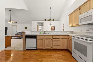 36 Abbeycross Ln, Westerville, OH 43082 - Photo 18