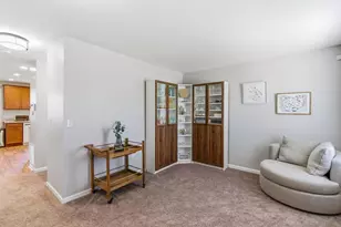 3930 Snowshoe Ave, Grove City, OH 43123 - Photo 4