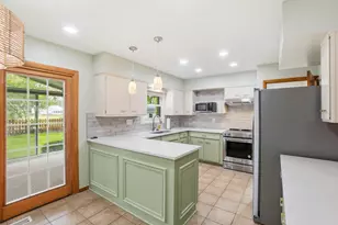 236 Drakewood Rd, Westerville, OH 43081 - Photo 16