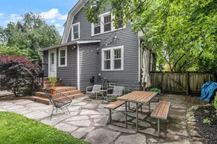 122 E Dunedin Rd, Columbus, OH 43214 - Photo 56