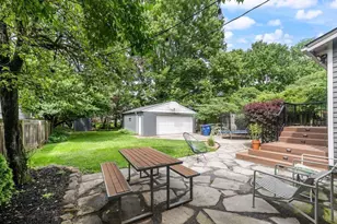 122 E Dunedin Rd, Columbus, OH 43214 - Photo 58