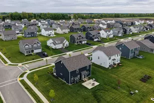 2711 Charlotte Wy, Delaware, OH 43015 - Photo 14