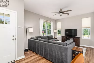 2518 Tree Knoll Court, Columbus, OH 43219 - Photo 8