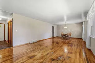 1361 Deerlick Dr, Columbus, OH 43228 - Photo 24