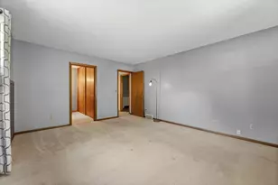 1361 Deerlick Dr, Columbus, OH 43228 - Photo 40