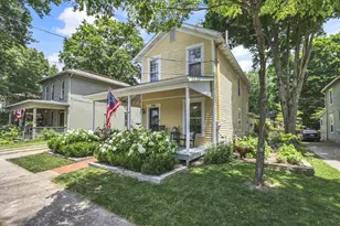 216 S Pearl St, Granville, OH 43023 - Photo 2