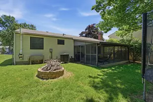 8715 Ripton Dr, Powell, OH 43065 - Photo 2