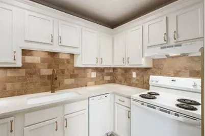 4117 Karl Road #304, Columbus, OH 43224 - Photo 6