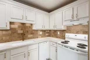 4117 Karl Rd, Columbus, OH 43224 - Photo 6