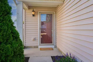 6120 Nasby Dr, Galloway, OH 43119 - Photo 2