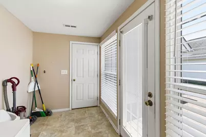 2446 Rosecrest Street, Grove City, OH 43123 - Photo 14