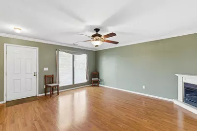 2446 Rosecrest Street, Grove City, OH 43123 - Photo 6
