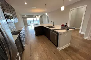 5285 Highpointe Lakes Dr, Columbus, OH 43081 - Photo 12