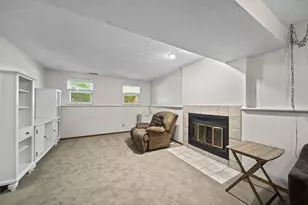 3767 Bridle Ct, Columbus, OH 43221 - Photo 26