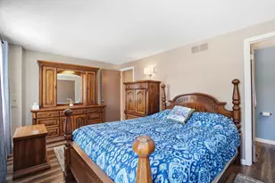 596 Pamlico St, Columbus, OH 43228 - Photo 32