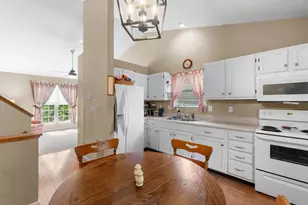 672 Buehler Dr, Delaware, OH 43015 - Photo 14