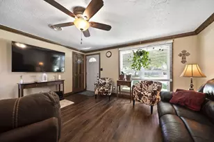 320 Apache Dr, Circleville, OH 43113 - Photo 6