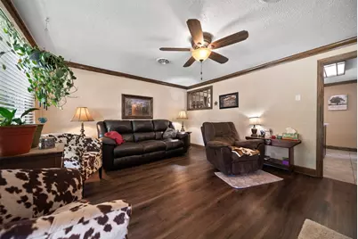 320 Apache Drive, Circleville, OH 43113 - Photo 4
