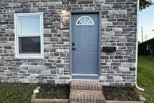 207 E Mill St, Circleville, OH 43113 - Photo 4