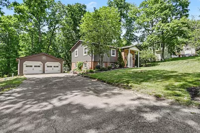 930 Ivy Drive, Zanesville, OH 43701 - Photo 1